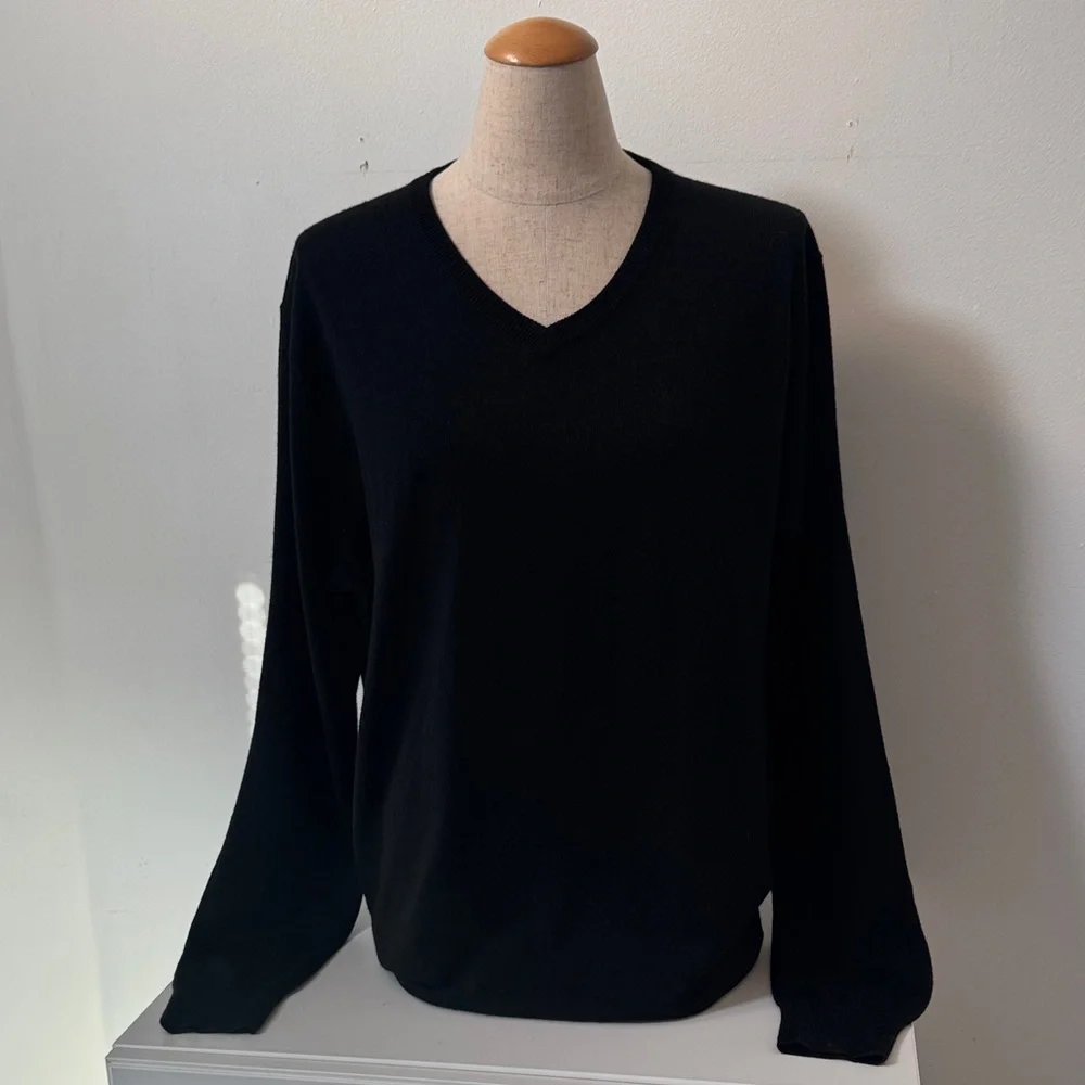 J Crew Classic Black V-Neck Sweater- LT